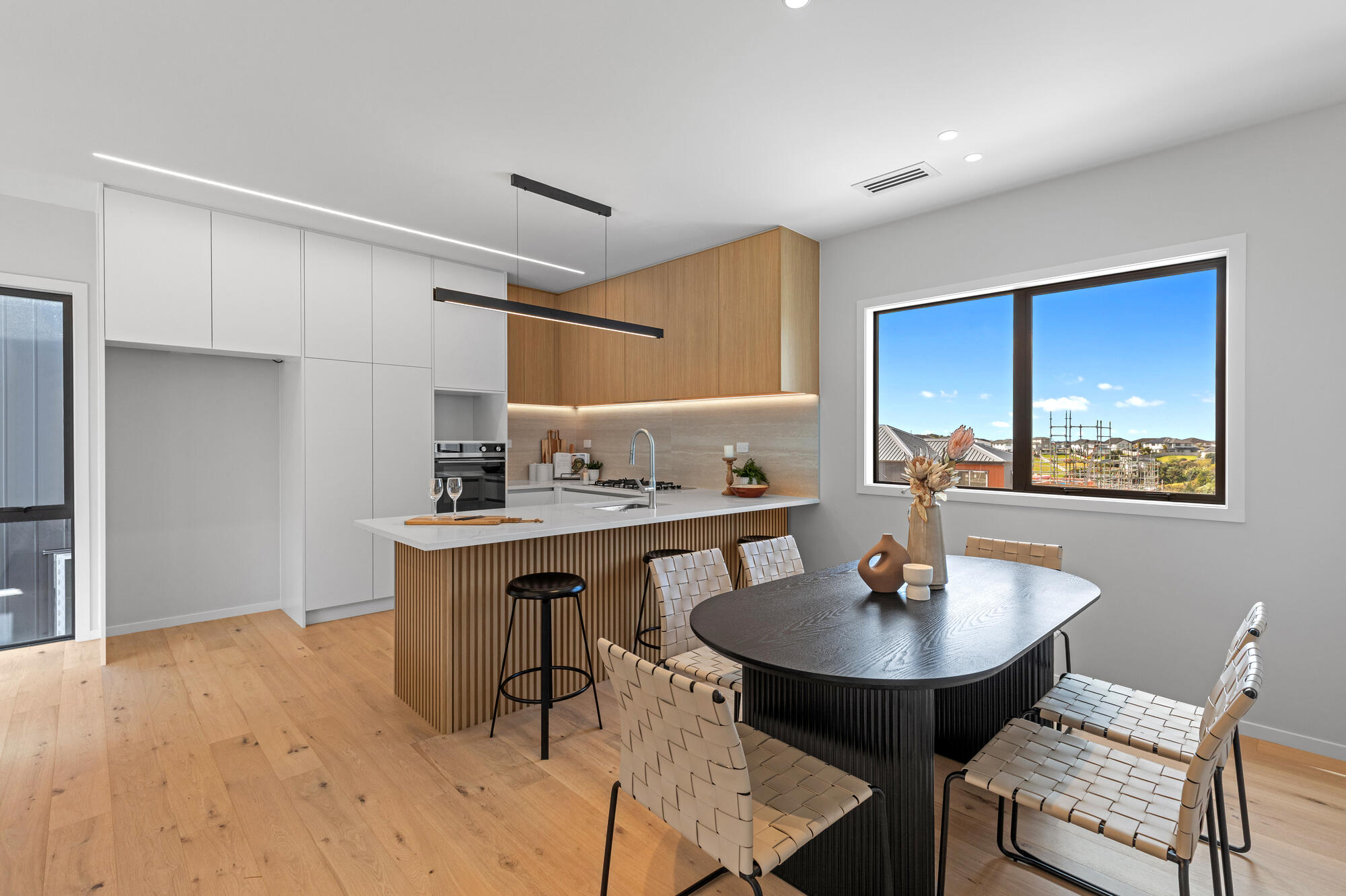 26 Ara Taha Crescent, Orewa, photo 4