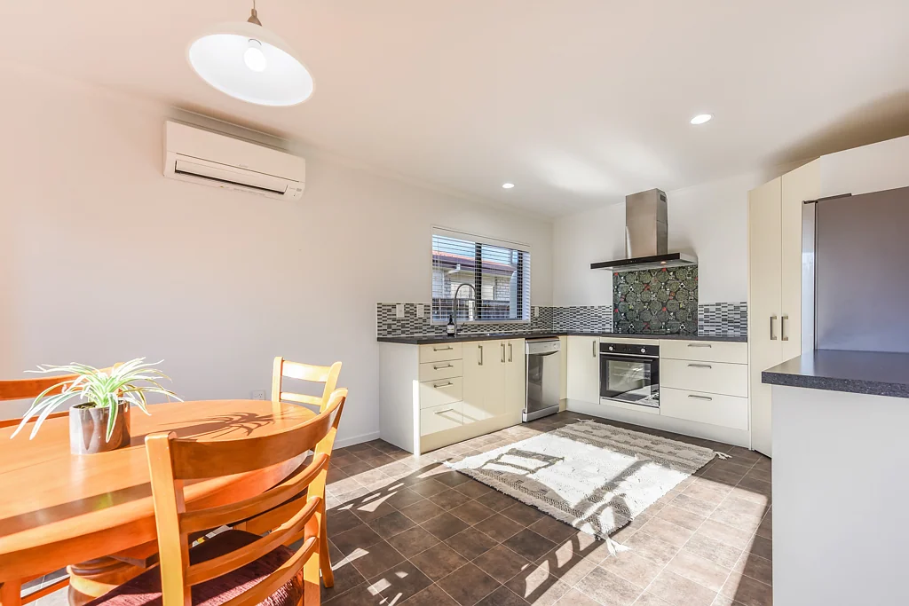Motueka 2房  Life's Better in Brown Acre Village