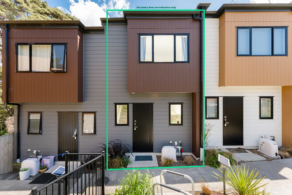 25/9 Schnapper Rock Road, Greenhithe, North Shore City, Auckland