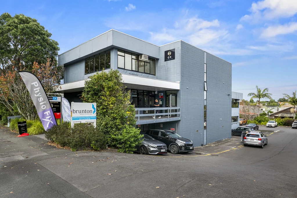 Epsom Mortgagee Sale – Must Be Sold