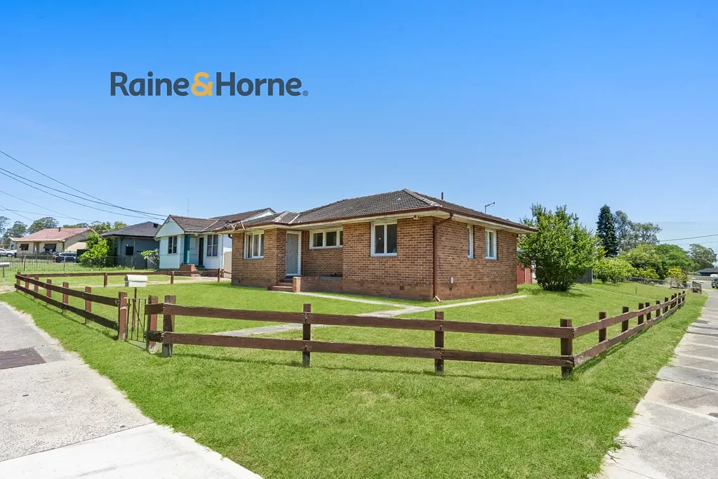 79 Hill Road, Lurnea, NSW 2170