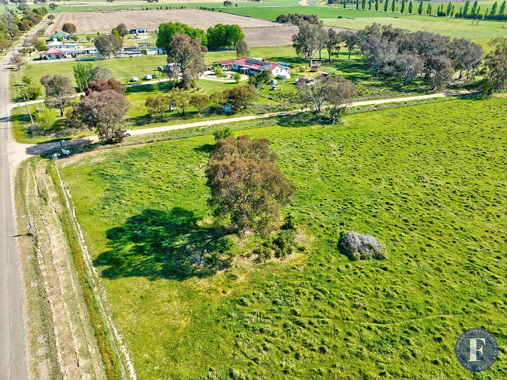 Boorowa Spacious Residential Block- Rural Surrounds