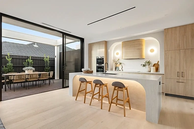 13A Small Road, Bentleigh, VIC 3204, 4 Bedrooms, 3 Bathrooms, Townhouse