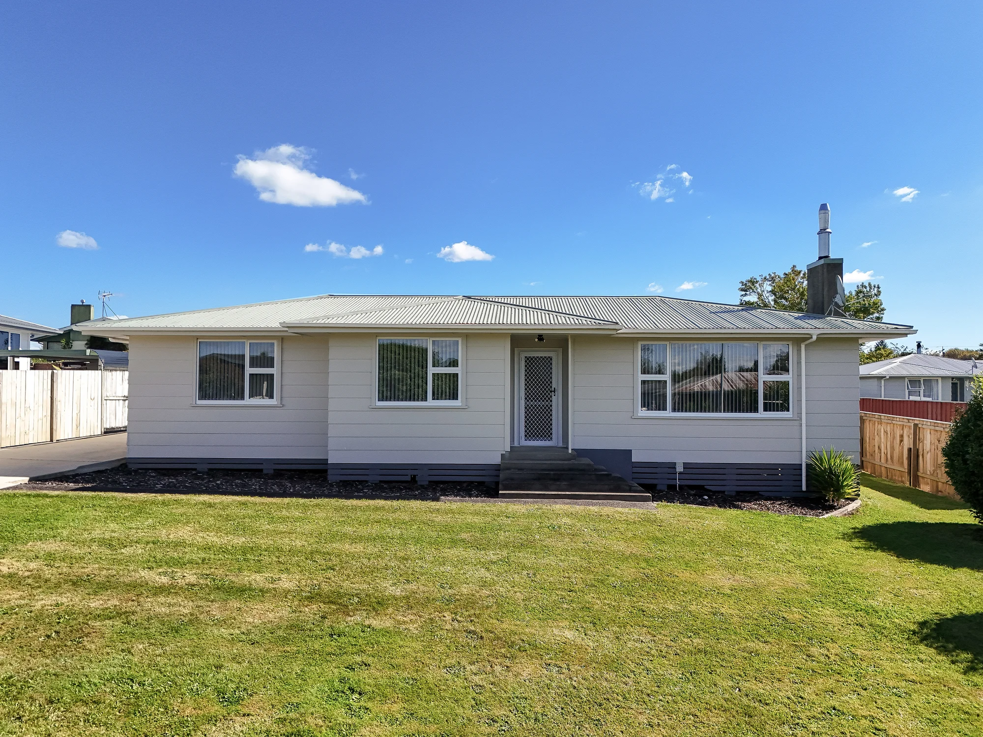 Tokoroa 3房  Renovated Home + Work From Home Potential