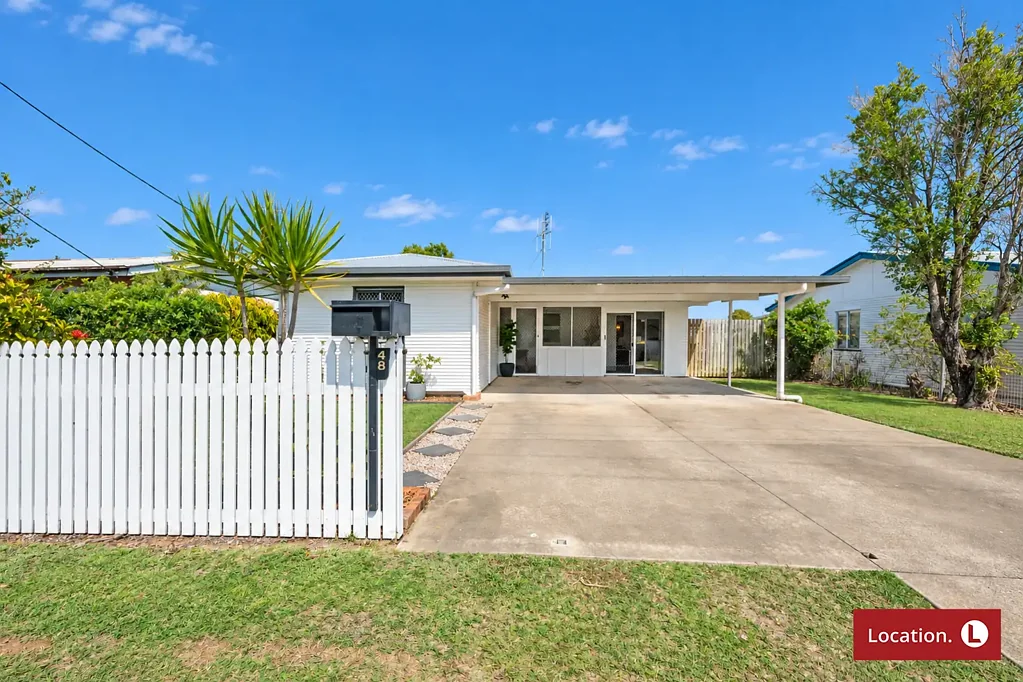 Avenell Heights 4બેડરૂમ Move Straight In or Lease Out - Neat 4 Bed, Renovated Home with Double Shed!