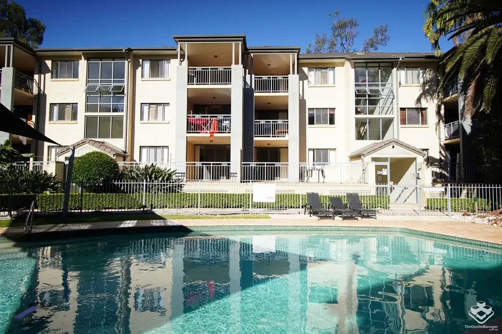 Furnished three bedrooms at UQ entry