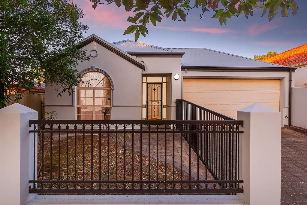 37 Stradbroke Road, Athelstone, SA 5076