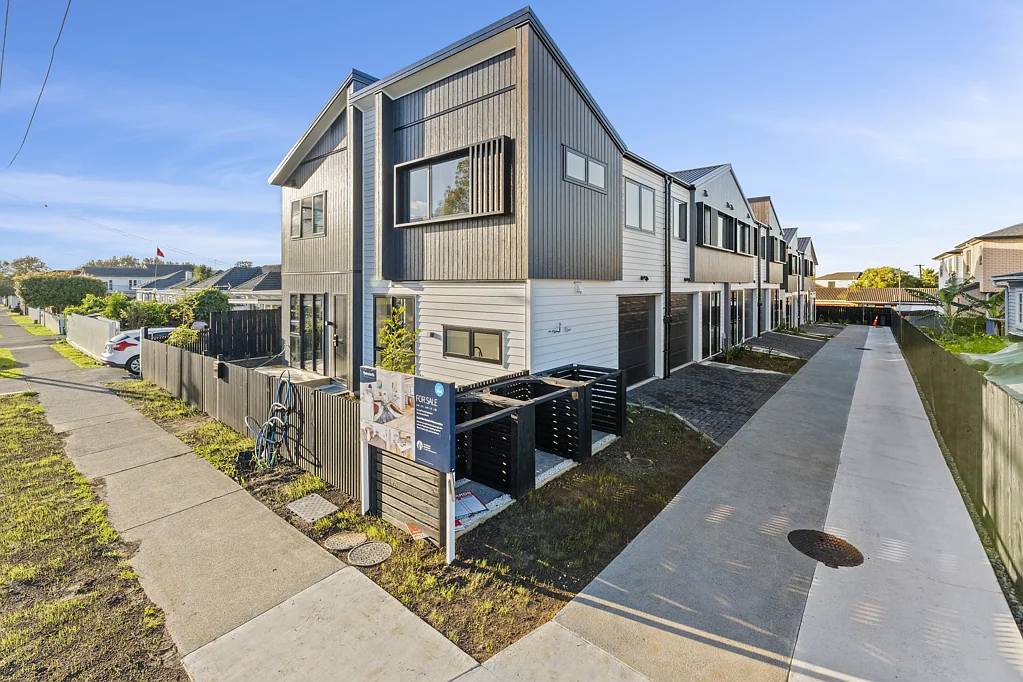 Papatoetoe 3房  New 3 bedroom beauty in Papatoetoe