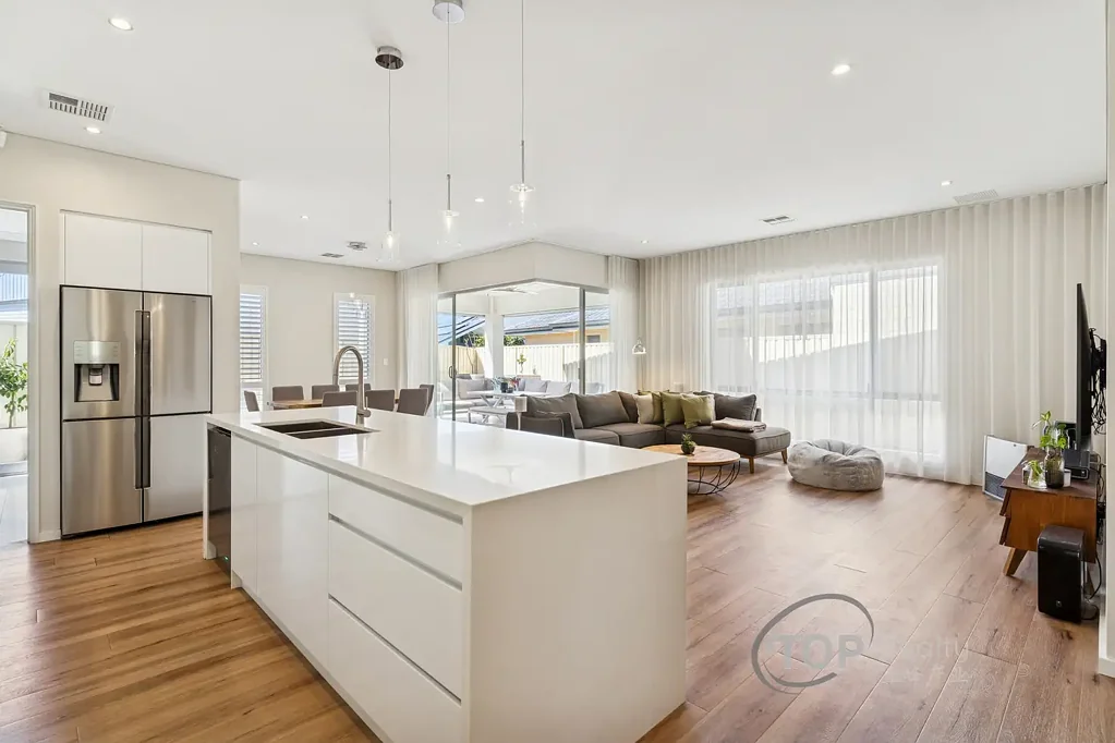 20A Riga Crescent, Willetton, WA 6155