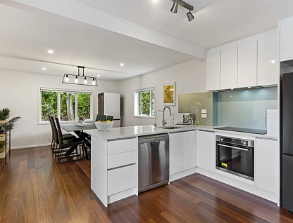 30 Glencoe Road, Browns Bay, North Shore City, 3 Kuwarto, 1 Banyo, House