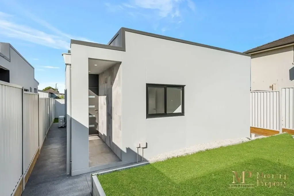 New Stylish Brand new Granny Flat !