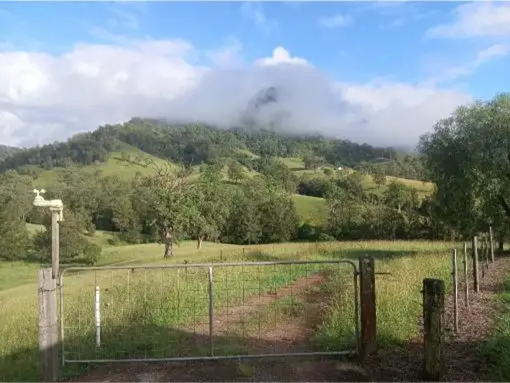 Mount Seaview  Exceptional Rural Lifestyle Property – 190 Acres on the Pristine Tobins River