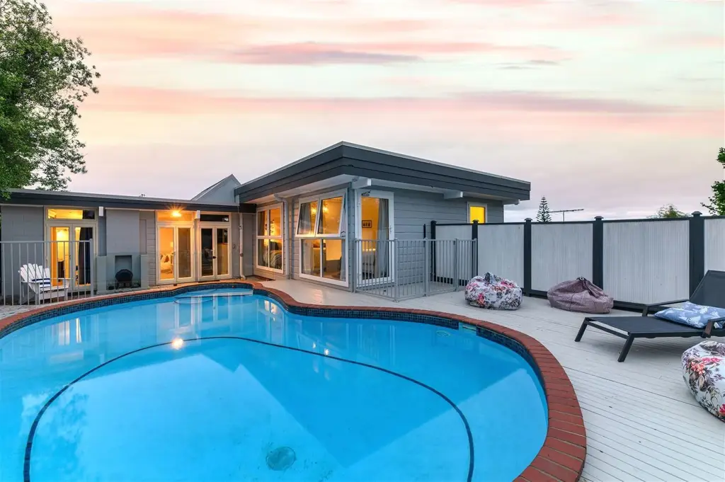 Located in the sought-after Forrest Hill area.