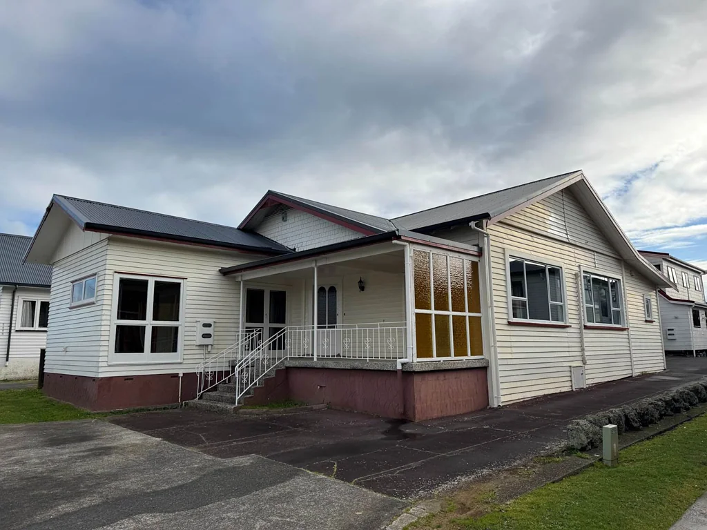 4 Bedrooms in a convenient location