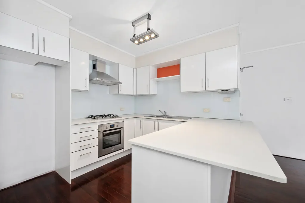 DEPOSIT TAKEN -  BEACH SIDE ONE BEDROOM APARTMENT IN CONVENIENT LOCATION