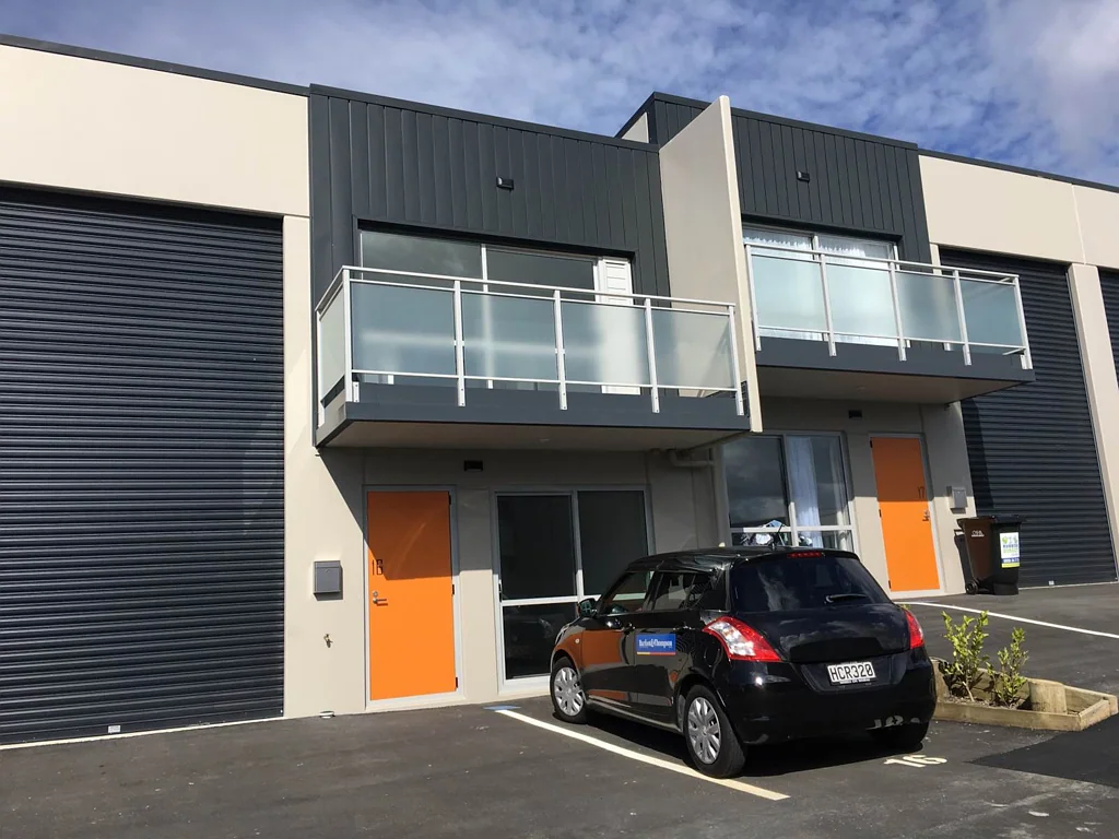 2 bedroom - lock up and leave