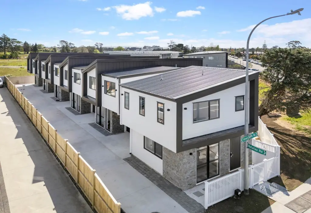 Papatoetoe 2ਬੈੱਡਰੂਮ Stylish Two-Bedroom Freehold Gem in Papatoetoe!