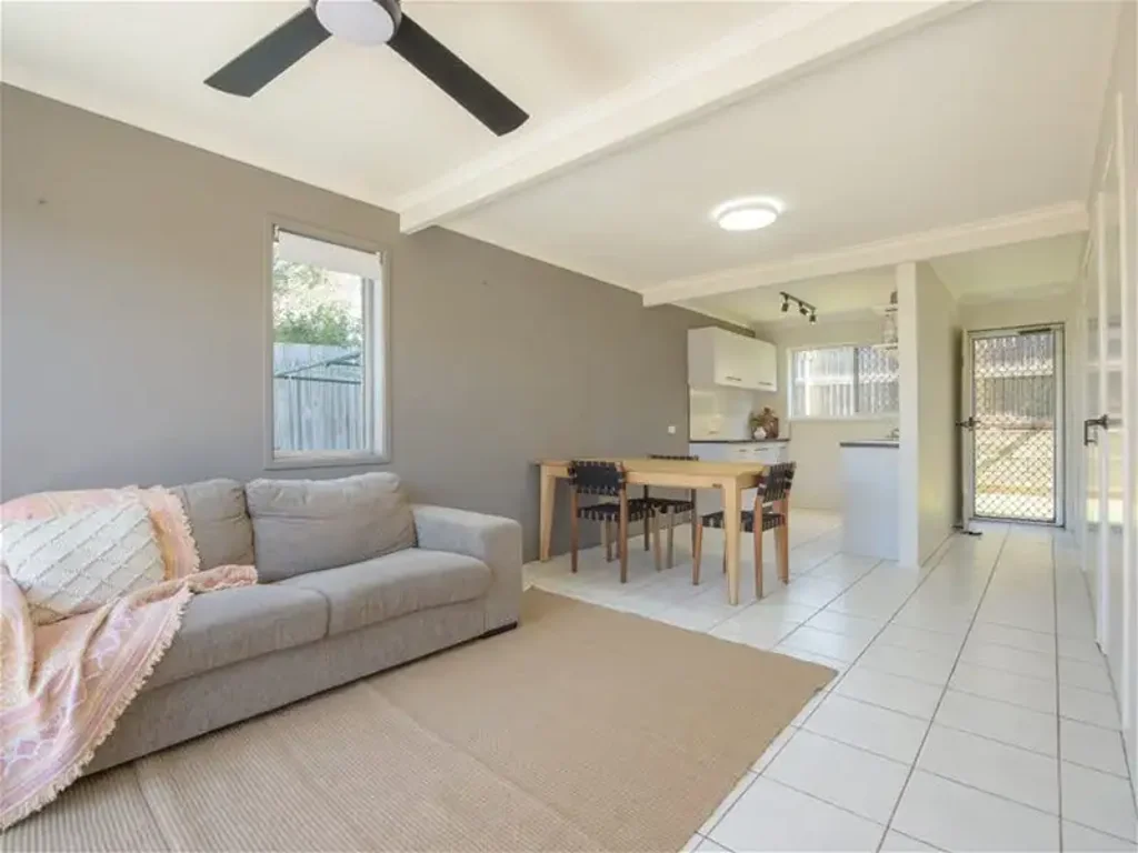 South Gladstone 2房  Contemporary Living Near the CBD