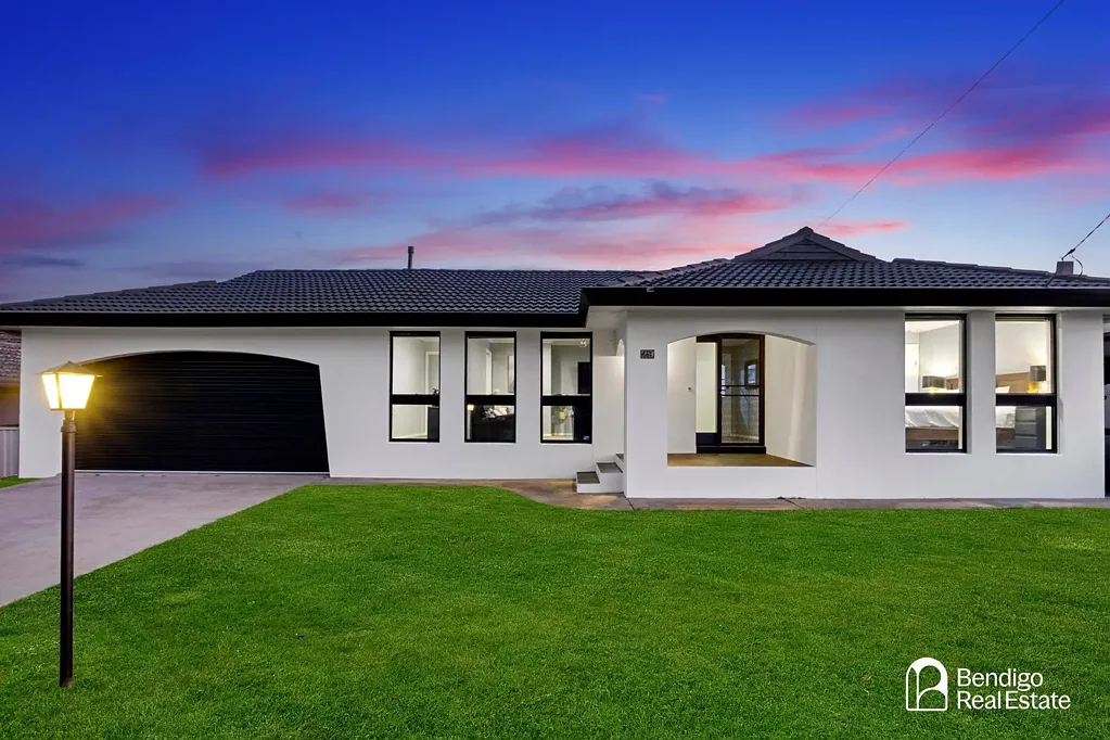 Kangaroo Flat 4ਬੈੱਡਰੂਮ THIS IS AN ENTERTAINERS DREAM