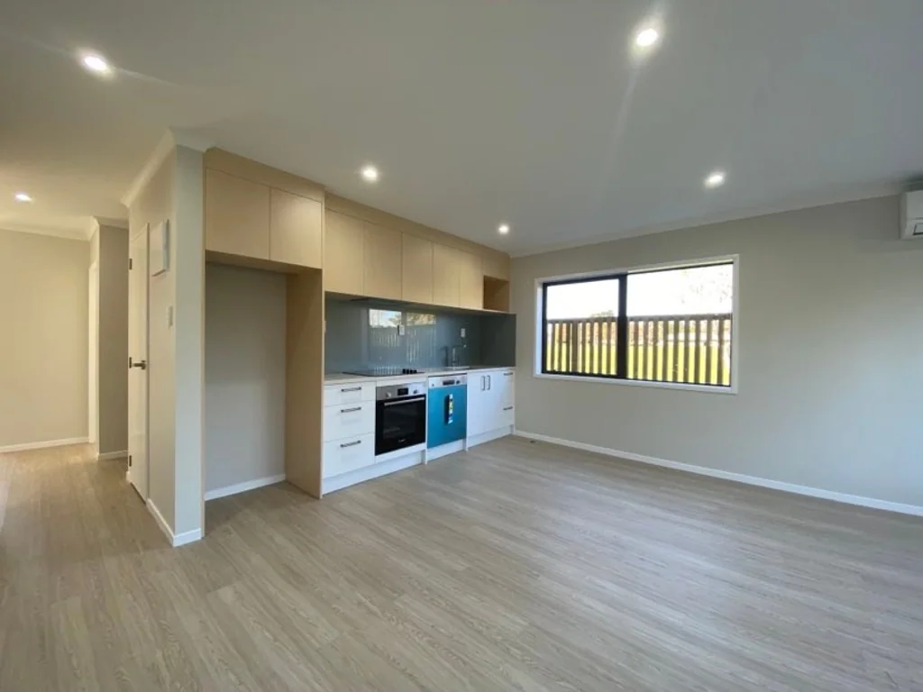 Sunny Corner Townhouse