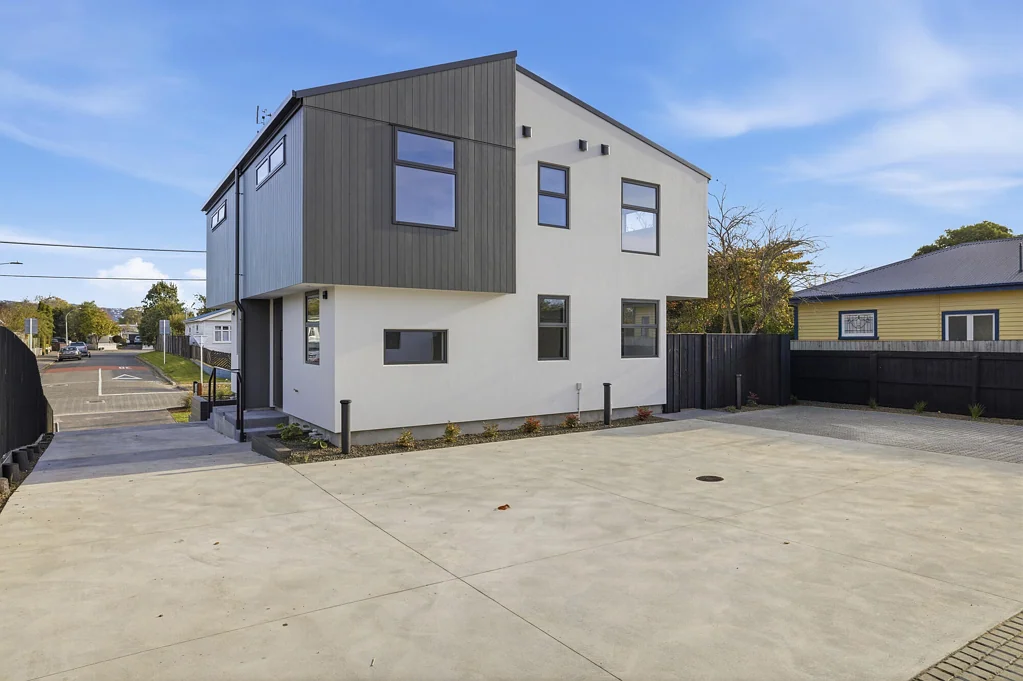 Woolston 2房  Eight Brand-New Units - Smart Investment!