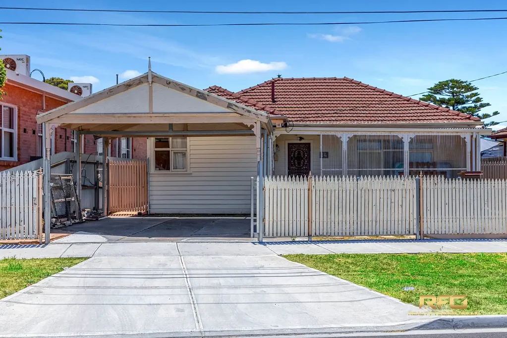 St Albans 4 Bedroom Perfect Blend of Comfort, Location & Potential