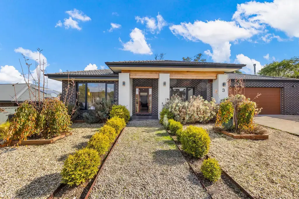 3 Rustic Lane, Mount Clear, VIC 3350