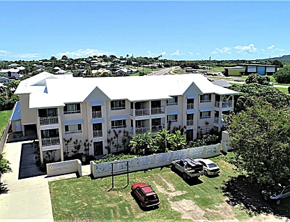 Unit 3, 10 Williams St, Bowen, QLD 4805, 2房, 2浴, House