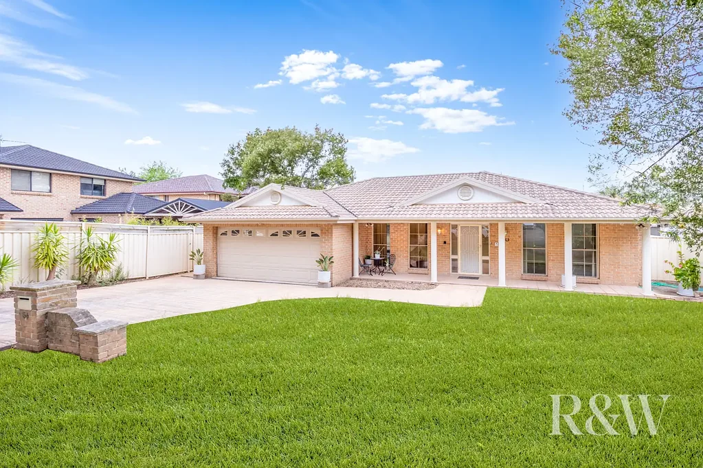54 GLENROWAN DRIVE, Harrington Park, NSW 2567