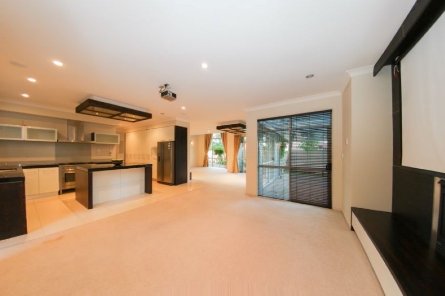 30 Cherrywood Crescent, Northpark, Auckland - Manukau, 5 غرف, 3 حمامات