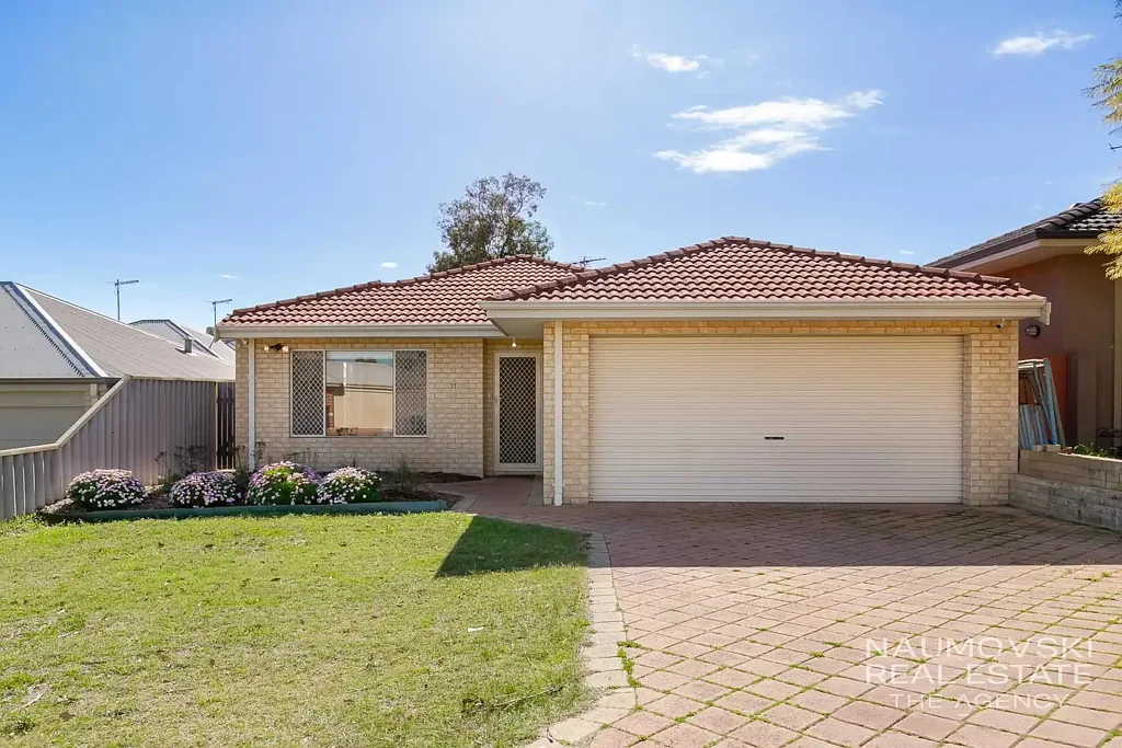 31 Ilumba Road, Nollamara, WA 6061