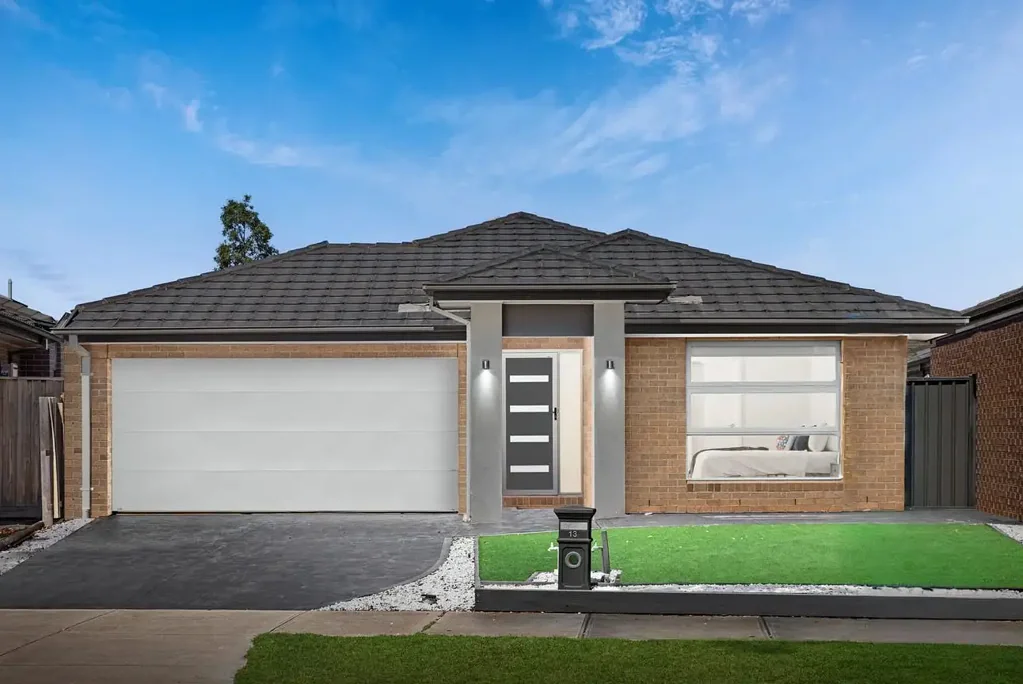 North‑Facing, Fully Upgraded Family Home in a Quiet Court Location: