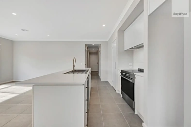 18 Hammer Street, Wallan, VIC 3756, 4 habitaciones, 2 baños, House