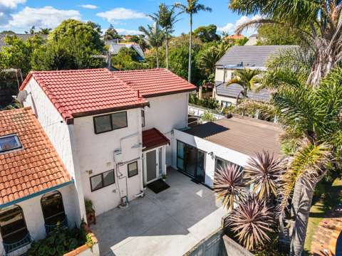 Epsom 4部屋 Epsom Dream Home: Privacy, Space, & School Zone !