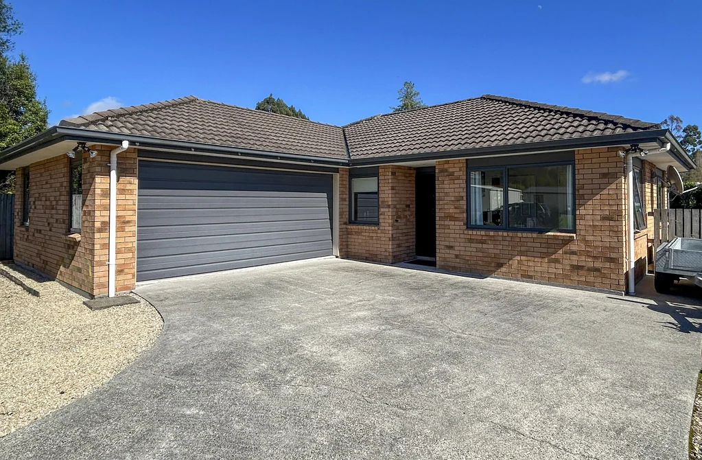 Reefton 3બેડરૂમ Solid, Stylish and ready for you
