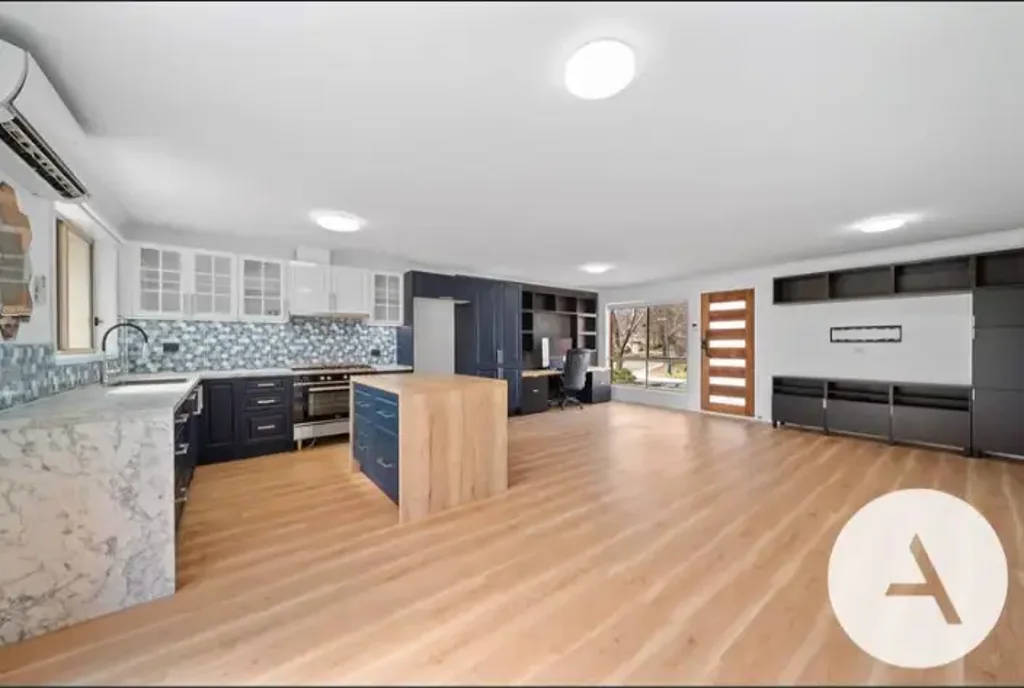 Amaroo 3Phòng ngủ Light-Filled Living with Privacy, Space and Everyday Convenience - Vacant and ready to live-in
