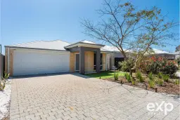 15 Jinatong Loop, Dawesville