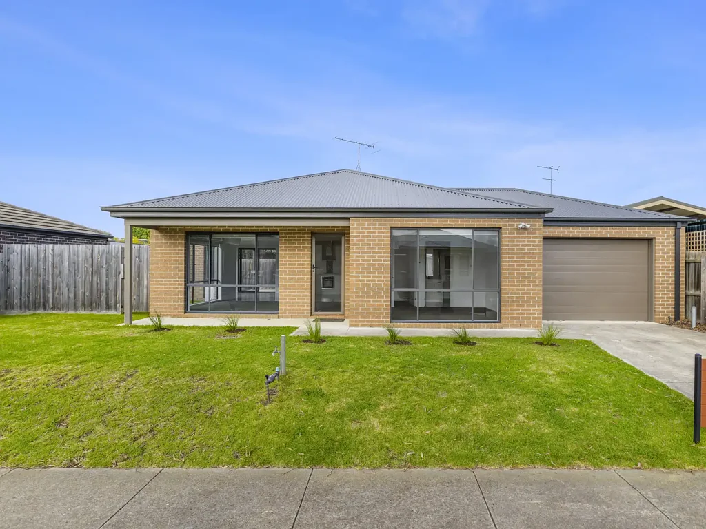 7 Seahaze Drive, Torquay, VIC 3228, 3 Bedrooms, 2 Bathrooms, House