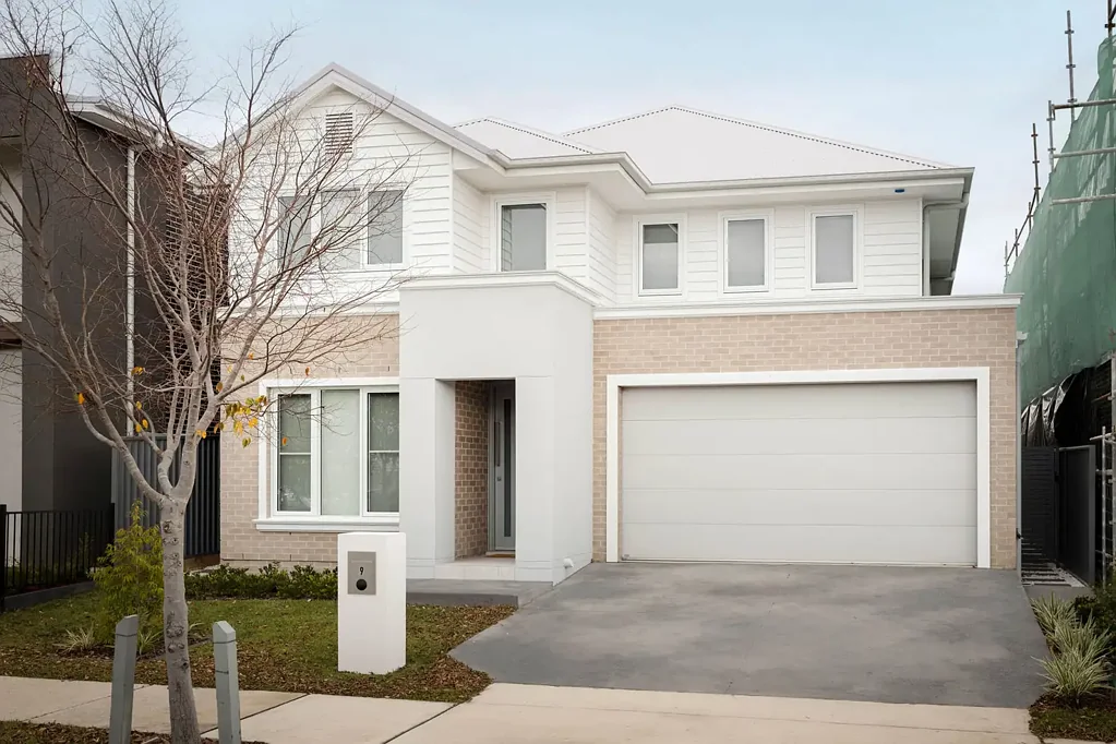 Oran Park 5Habitaciones Spacious Family Living in the Heart of Oran Park