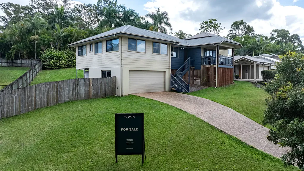 Mooloolah Valley 4房  Renovated 4 Bed Home Opposite Parkland | Quiet Cul-de-Sac Location