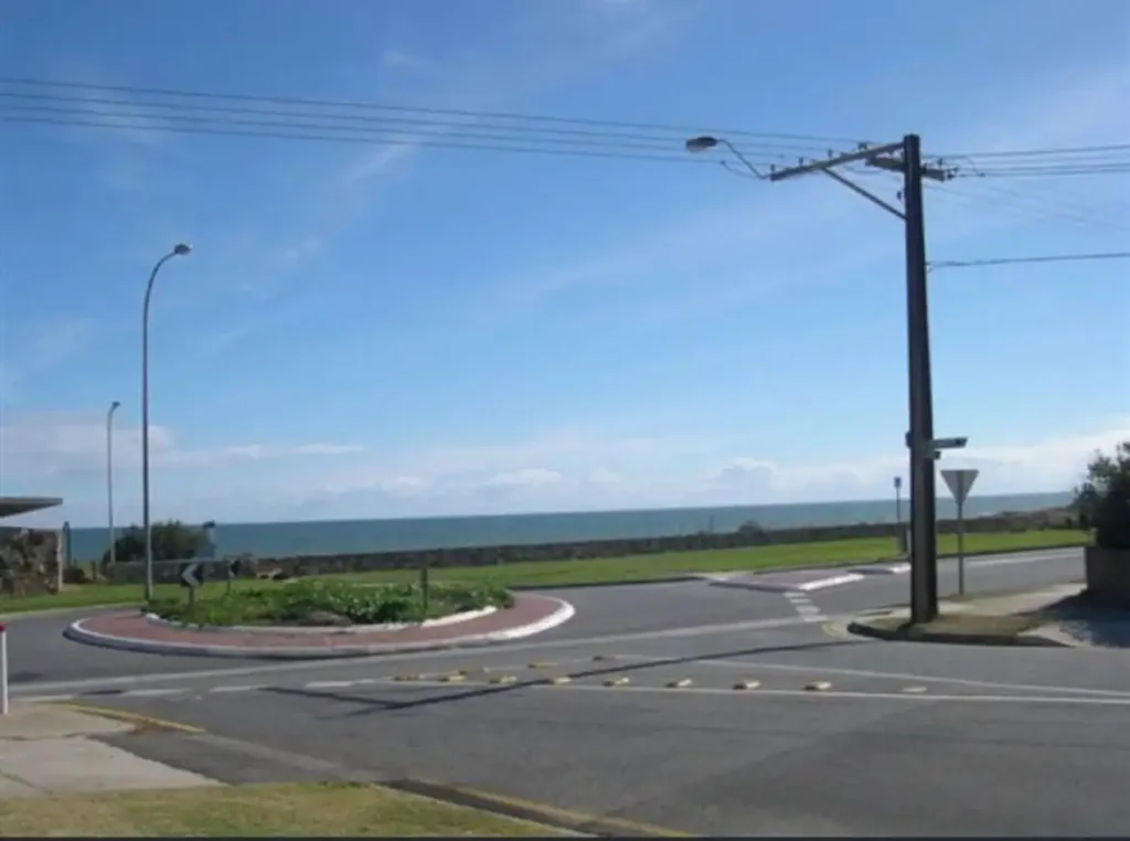 Beachfront with beautiful seaviews