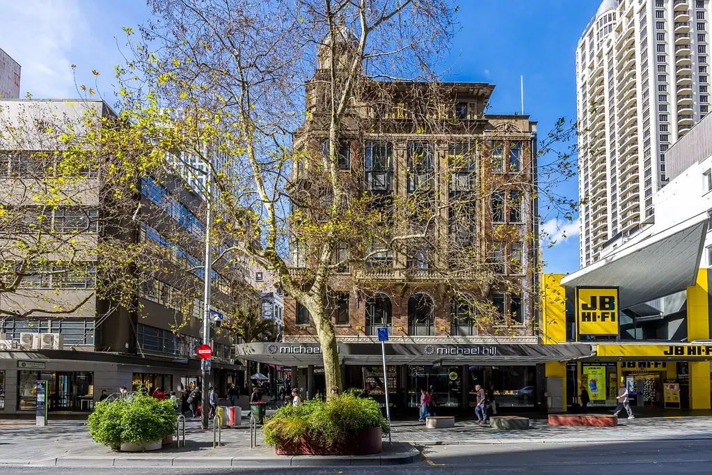 Auckland Central Boutique character office in Vulcan building