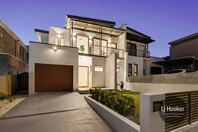 Guildford 5 Bedroom Brand New Luxury Feel – Fully Renovated Family Duplex on 381sqm