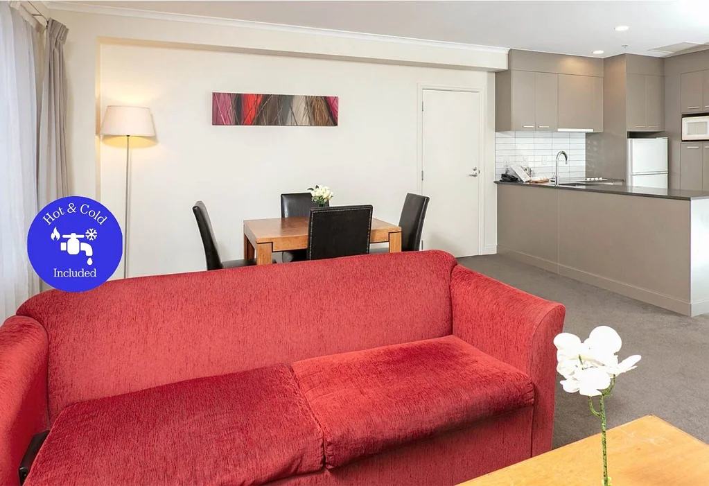 Spacious One Bedroom in CityLife with BATH