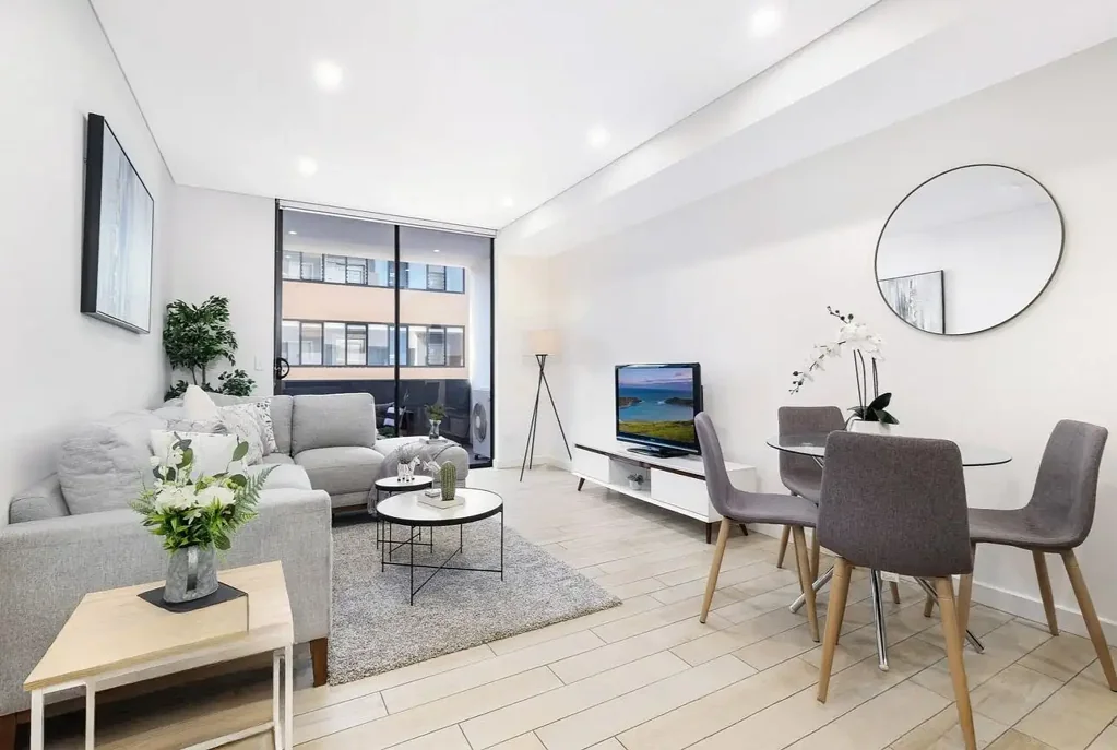 2 BEDROOM APARTMENT IN PRIME LOCATION