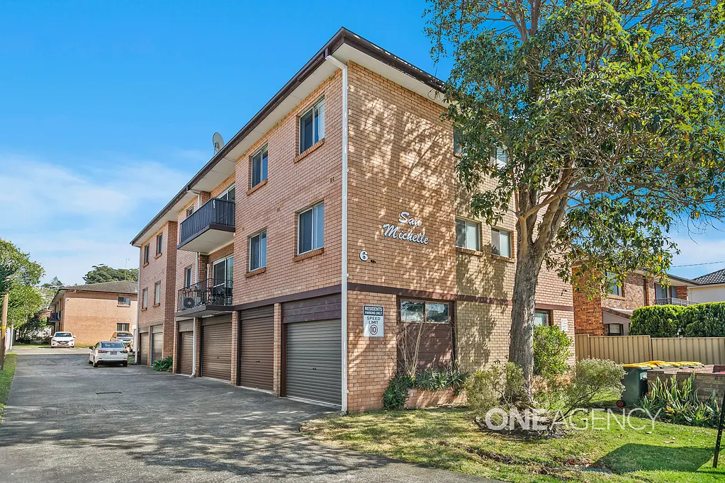 3/6 Mackie Street, Coniston, NSW 2500