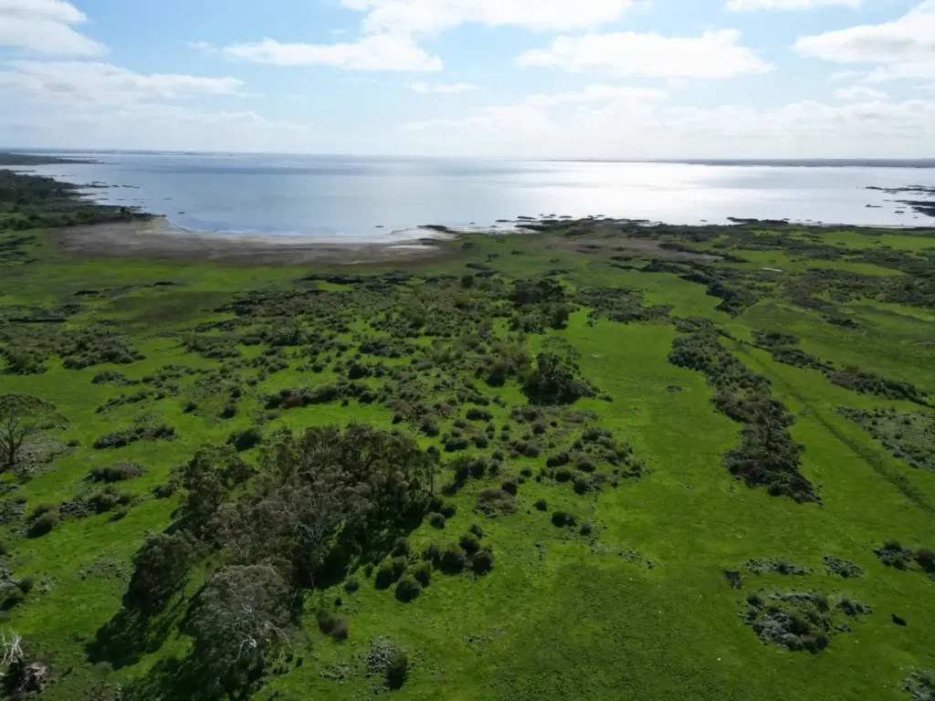 Pomborneit East ATTRACTIVE WELL BALANCED COLAC DISTRICT ACREAGE