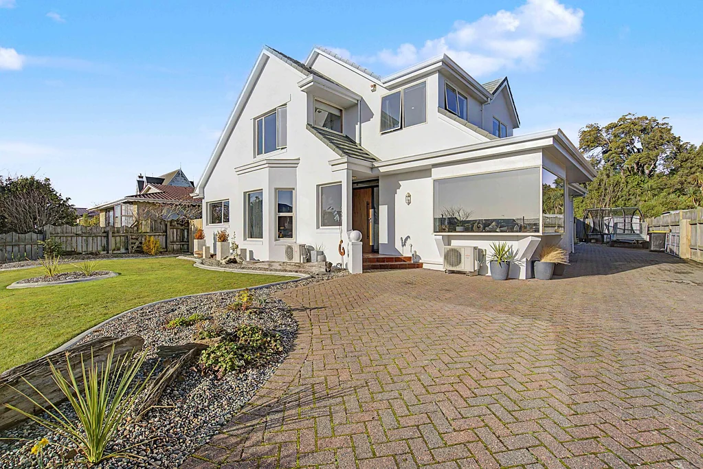 Waikiwi 5غرفة نوم Substantial Living, Exceptional Style on Gimblett