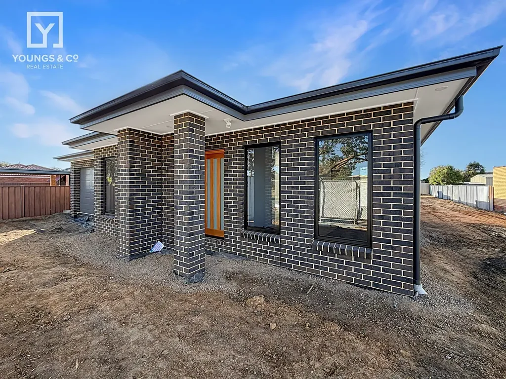 BRAND NEW 3 BEDROOM UNITS!!!