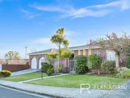 19 Cedar St, Newnham